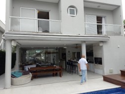 Reforma de cozinha com acabamento fino em condomínio SP